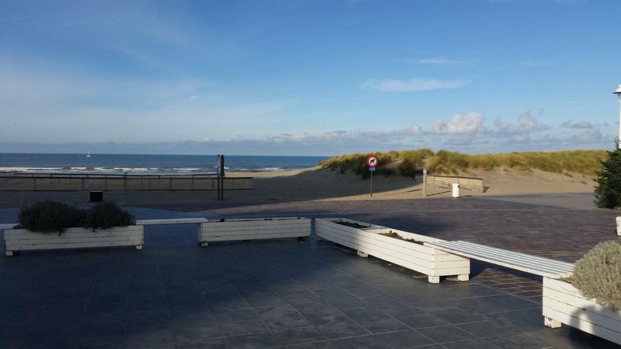 Studio On The Beach With Sea View Middelkerke Buitenkant foto